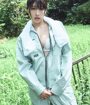 치토세 요시노, 미츠하시 군, 사브라 제5호 2025 FALL 1주년 기념호