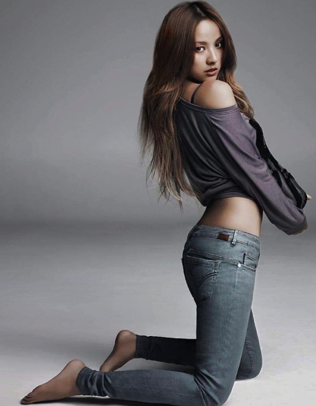 약 20년만에 다시 유행이 온다는 청바지 스타일