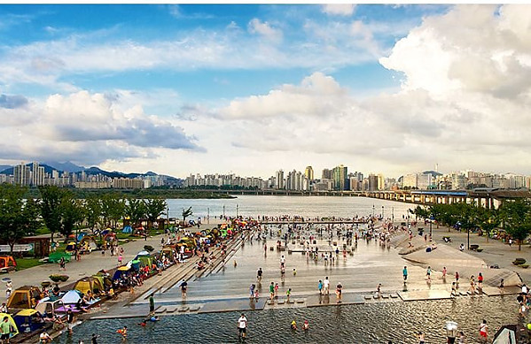 막상 떠나보낼 생각하니 아쉬운새끼.jpg