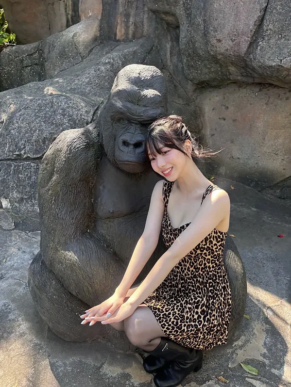 애들아 나 카리나랑 사진찍었어