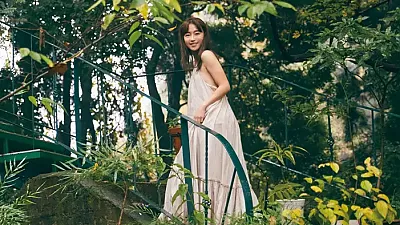 나나 스즈키 1st 사진집 「비바체」Set.01